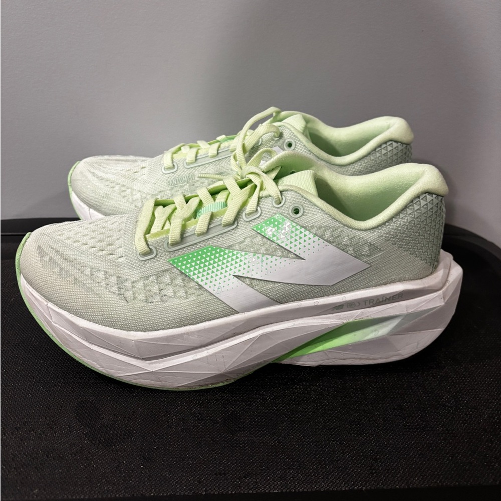 New Balance Fuelcell